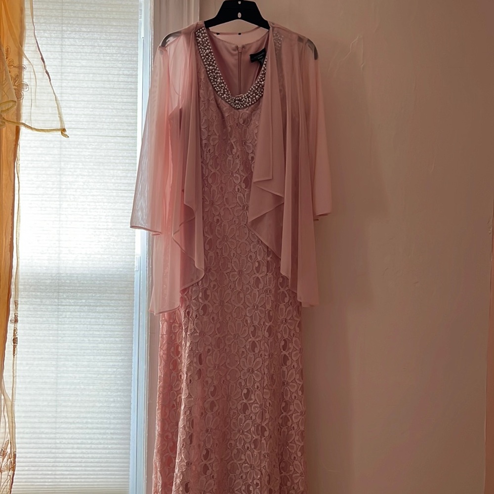 R&M Richard formal Petite Dress
